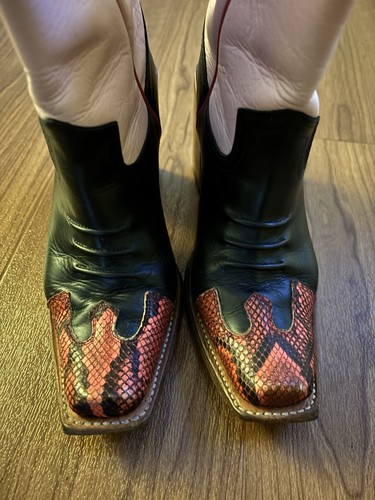 Soles cowboy boots designed - soles,